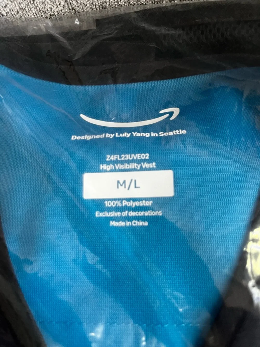 Amazon High Visibility Vest - Blue with Black Trim Size M - Picture 2 of 3